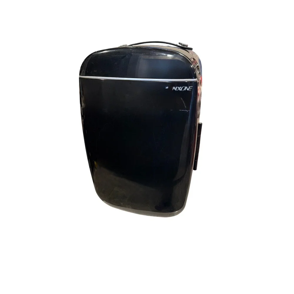 Nxone AQ-6L-A Portable Mini Fridge Warmer 6L Black AC/DC Compact Cooler